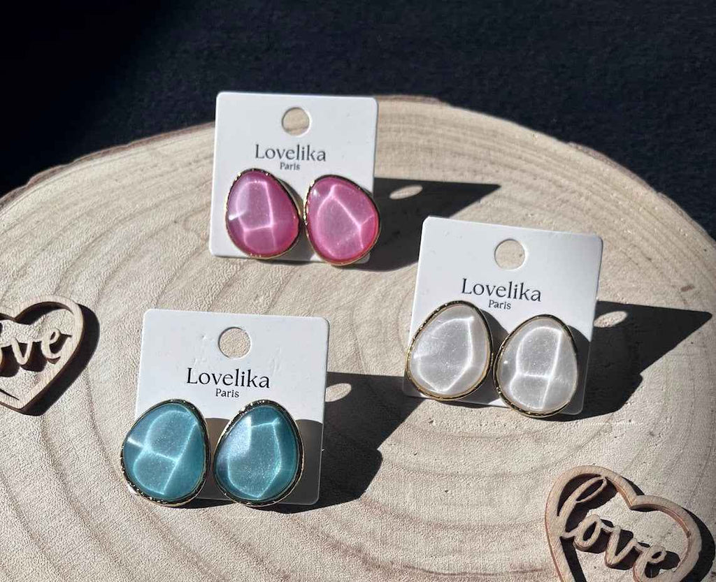Boucles d’oreilles, pierre en résine