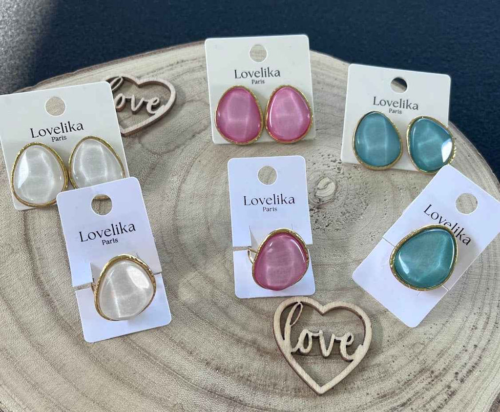 Boucles d’oreilles, pierre en résine