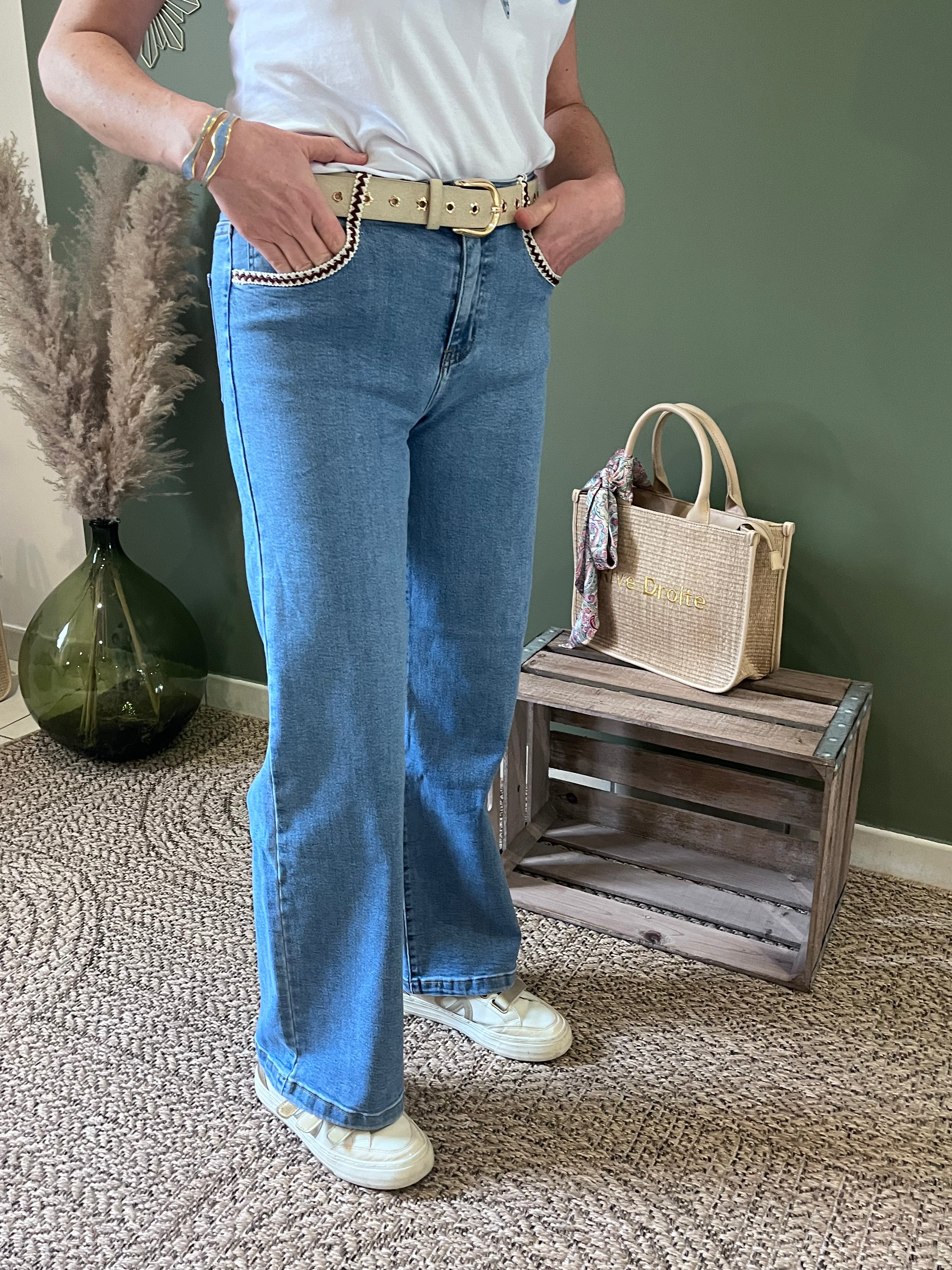 Jean femme jambes larges - Style décontracté chic
