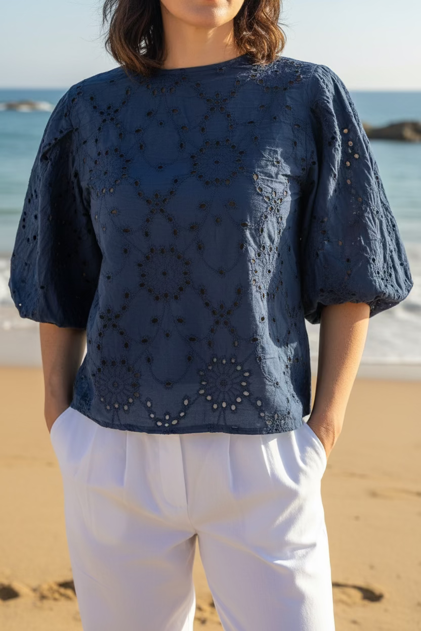 Blouse broderie anglaise bleu  manches bouffantes coton – Le Style by Laëti
