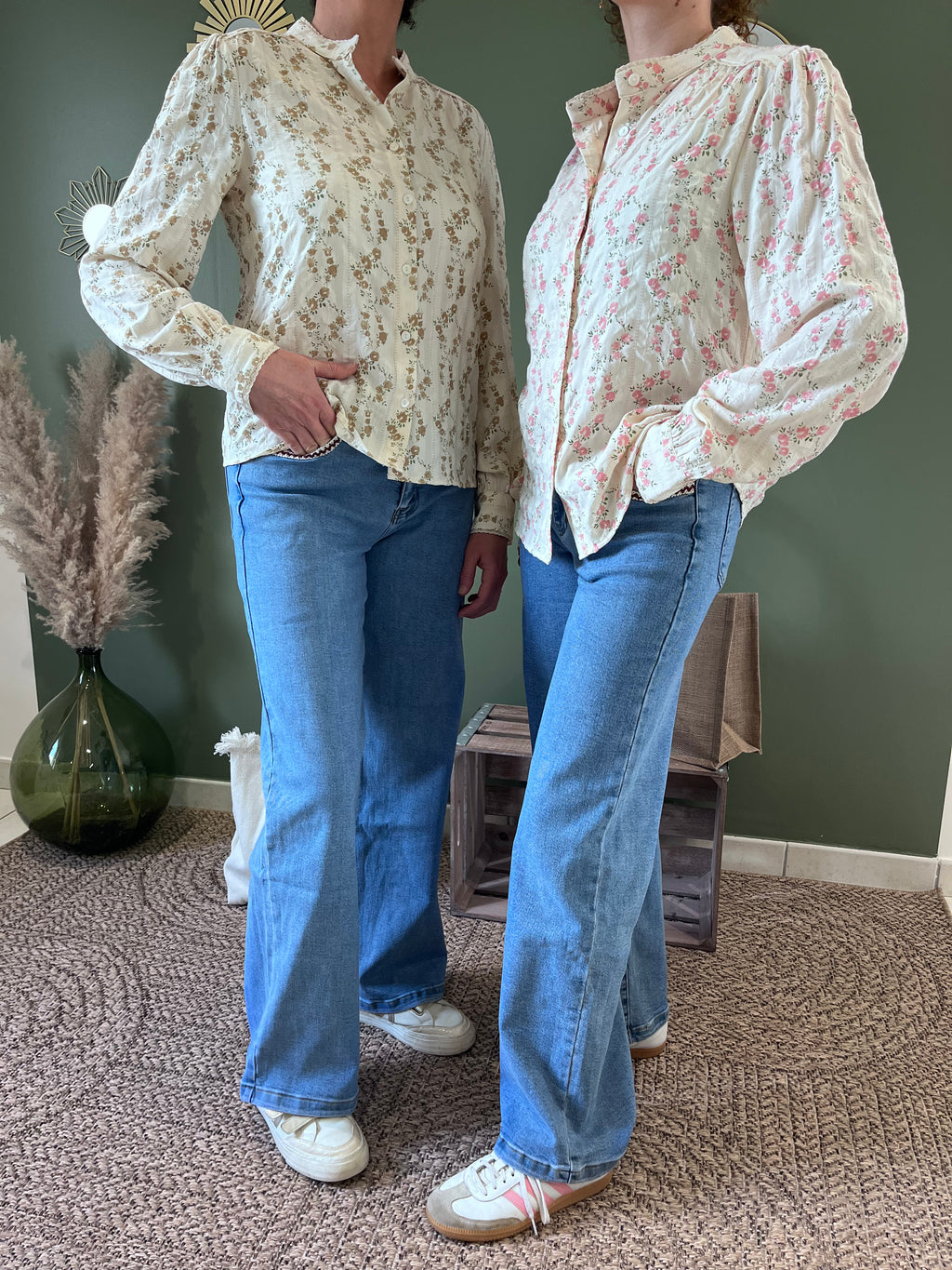 "Blouse femme fleurs dentelle lovie et co rose camel romantique élégante"