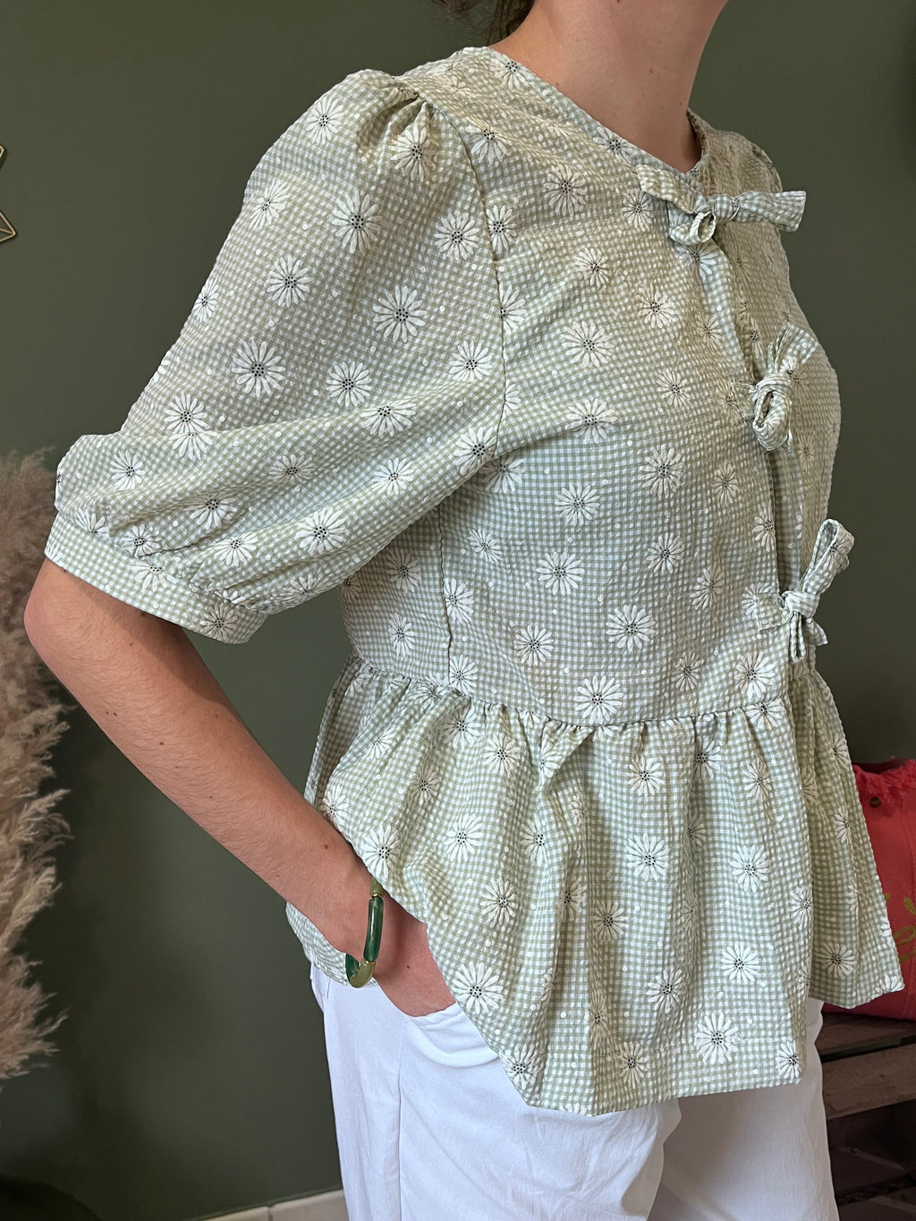 Blouse verte nature marguerite femme KELIE tailles S-M M-L élégante"