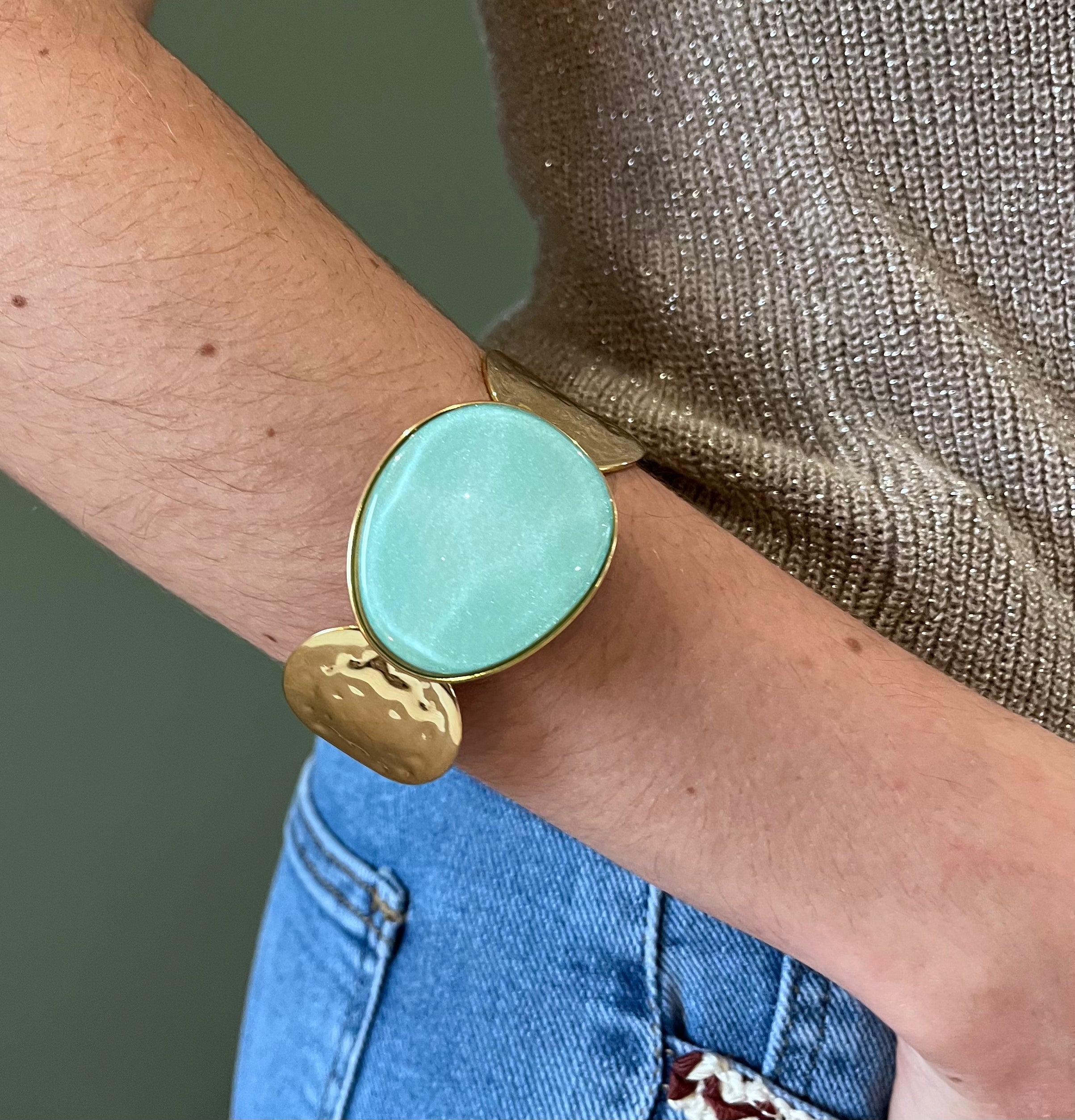 finition lisse et brillante"