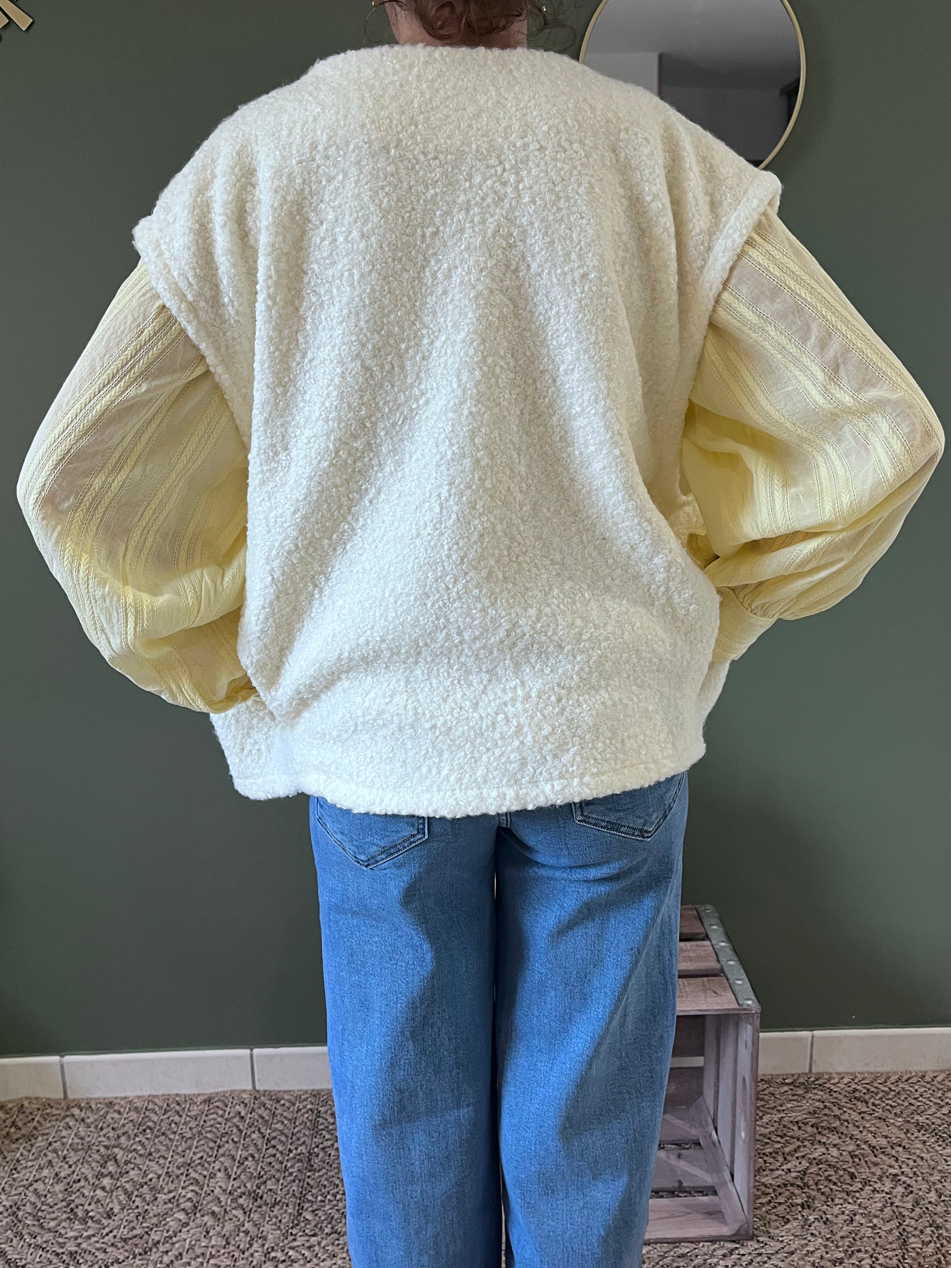  "Gilet Flower oversize femme avec poches pratiques made in Italy élégant"