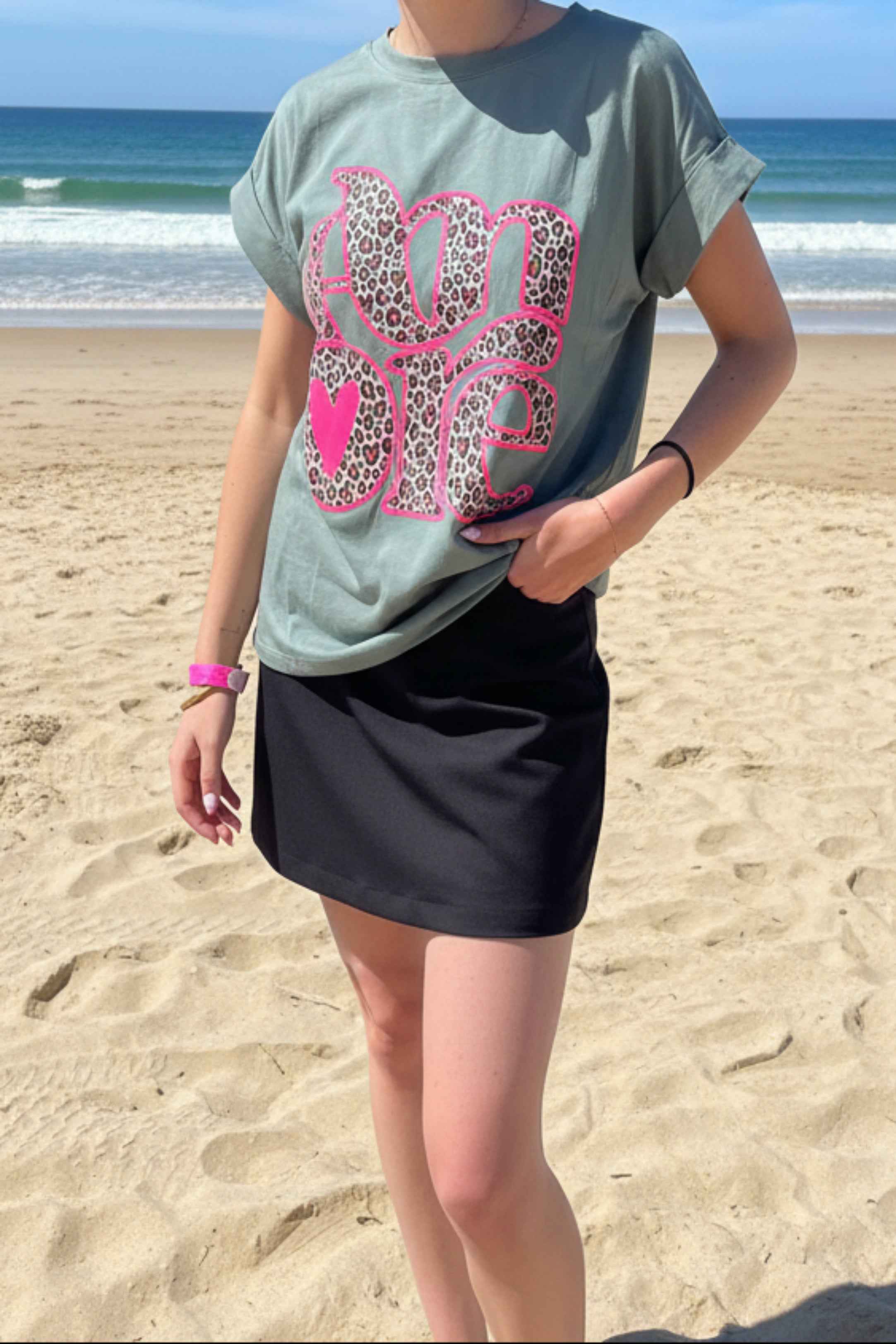 jupe short courte noir ou rose poudrée