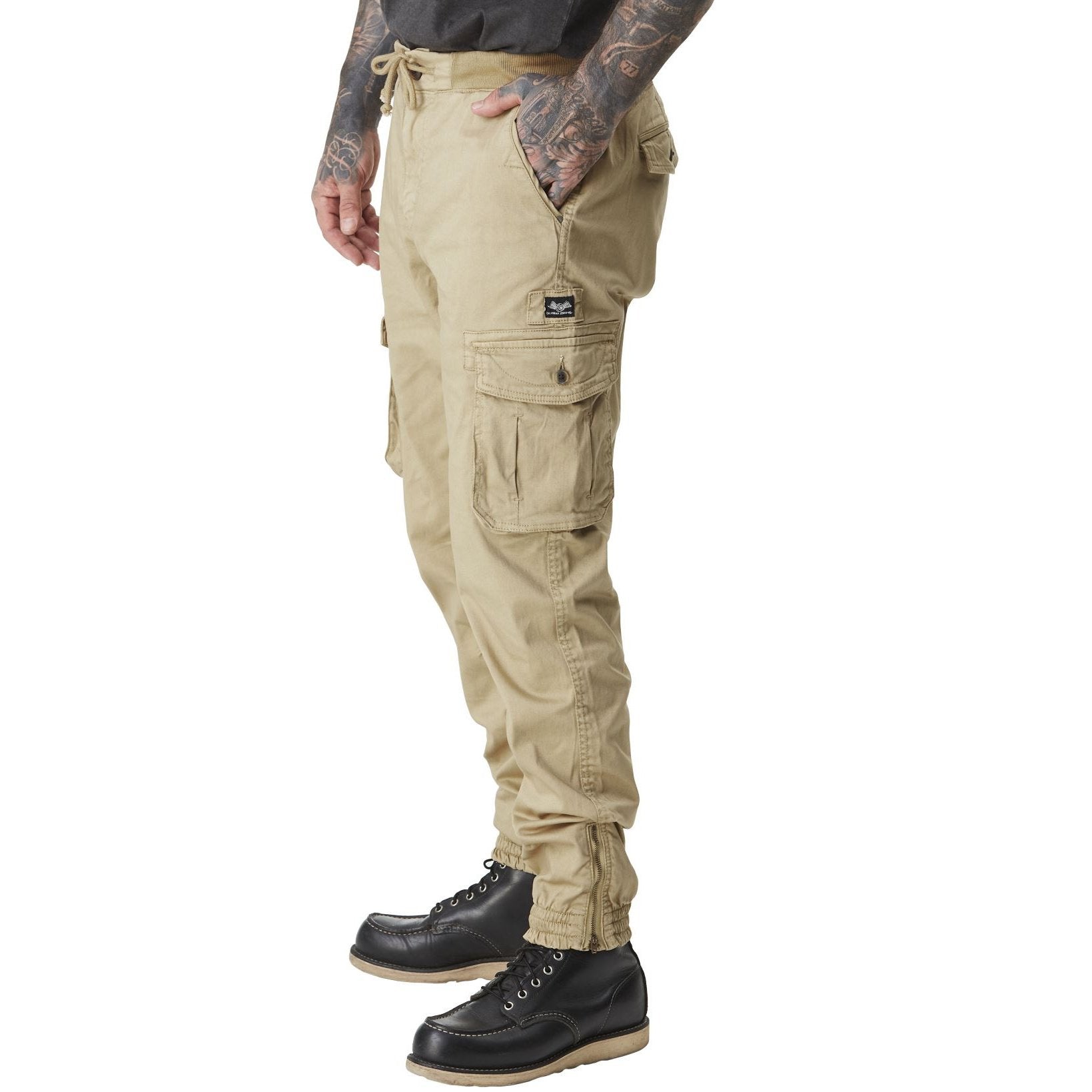 antalon cargo homme Von Dutch vêtement mode Guérande - Le style by laëti pret a porte st lyphaed
