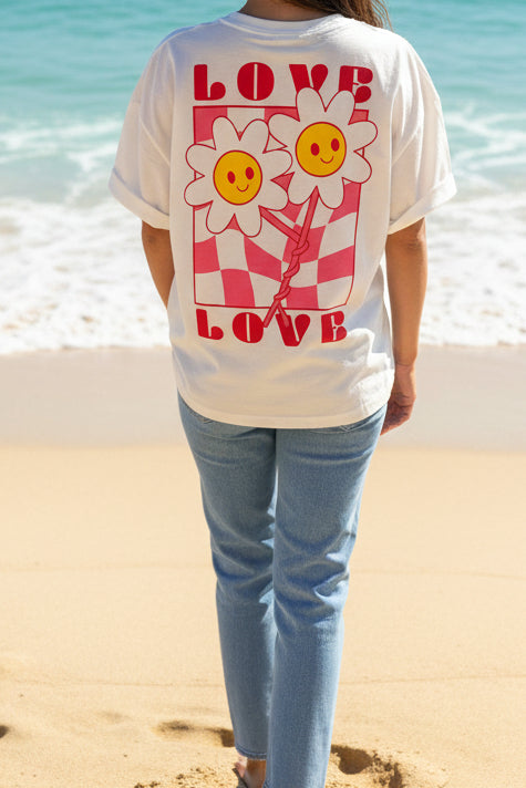 T-shirt blanc Love Fleurs – imprimé floral dos, motif cœur floral recto verso
damier t

hirt humour guerande pornichet la baule saint lyphard