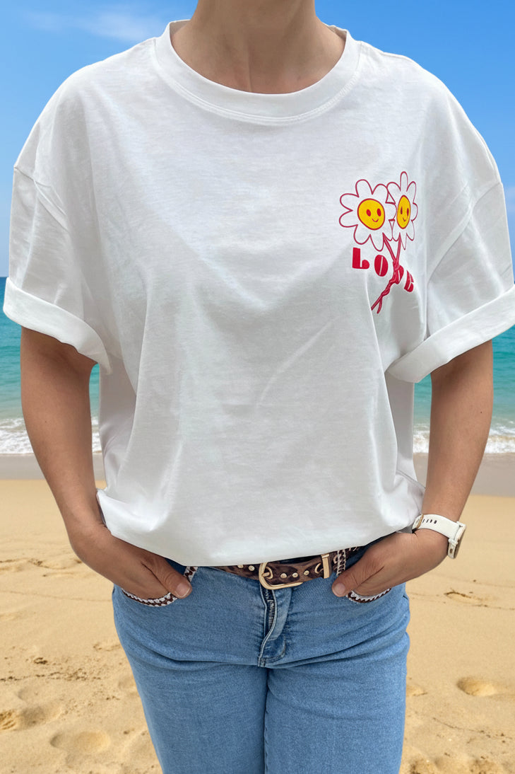 	t-shirt-love-flower.jpg	T-shirt blanc Love Fleurs – imprimé floral recto, coupe unisexe taille unique
pret a porter femme site la baule guérande pornichet

